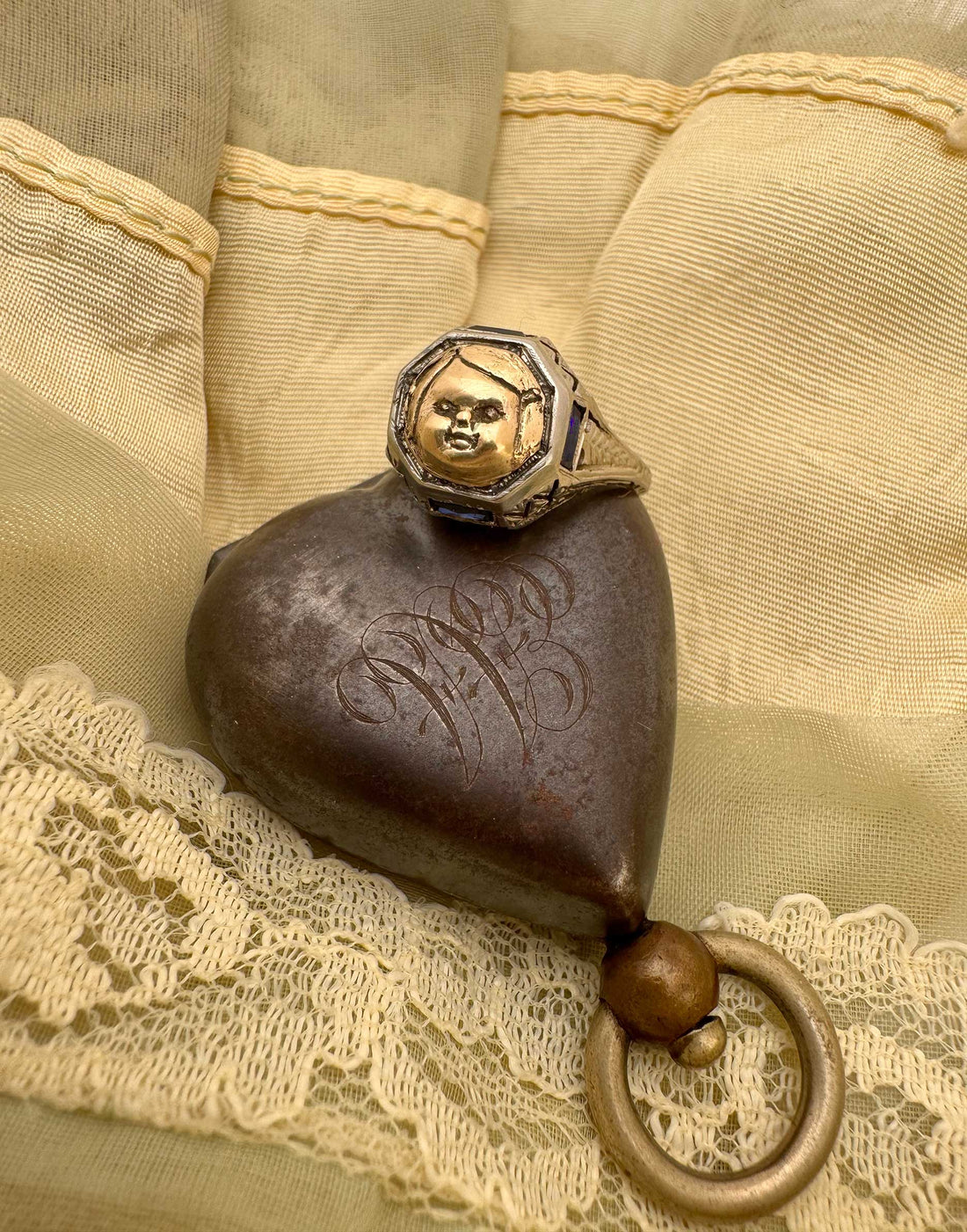Deco Baby Doll Head Ring